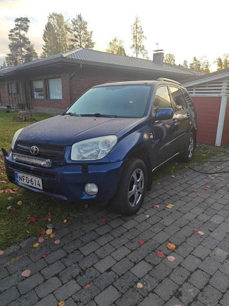 Toyota RAV4 Glebychevo - photo 1