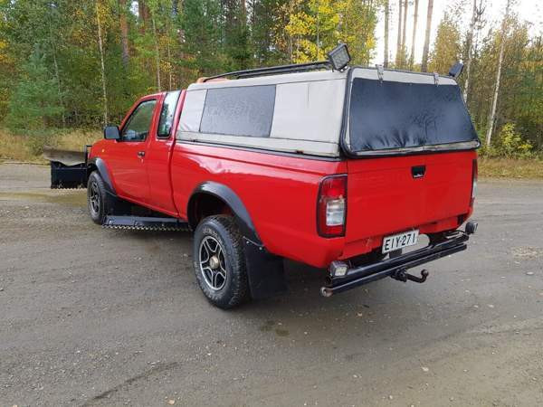 Nissan King Cab Joensuu - valokuva 4