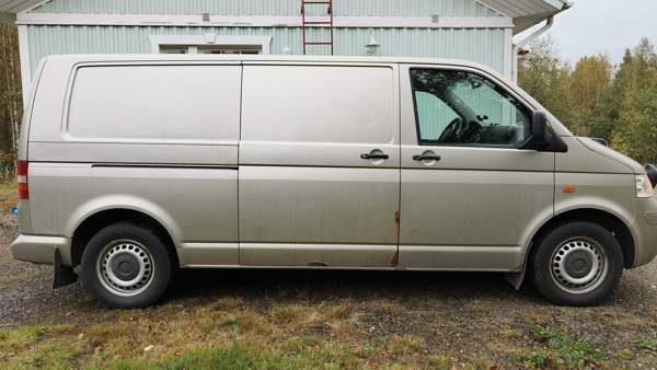 Volkswagen Transporter Joensuu - valokuva 3