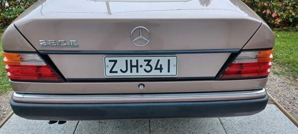 Mercedes-Benz 280 Хямеэнлинна - изображение 7