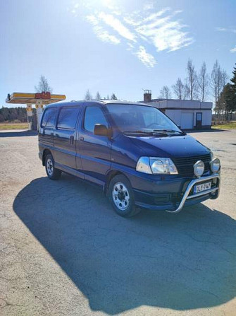 Toyota Hiace Ulvila - valokuva 4