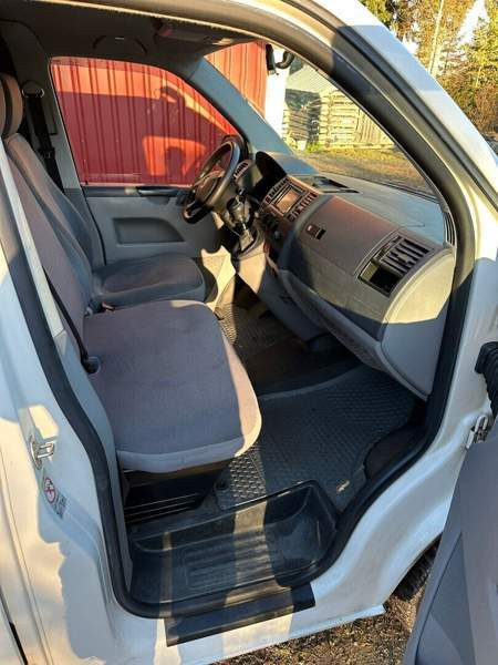 Volkswagen Transporter Syevyerodonets'k - valokuva 6