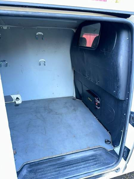 Volkswagen Transporter Syevyerodonets'k - valokuva 8