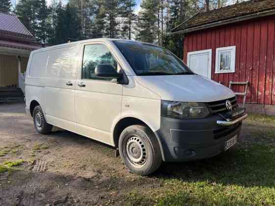 Volkswagen Transporter Ugleural'skiy