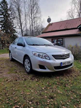 Toyota Corolla Liljendal - valokuva 1