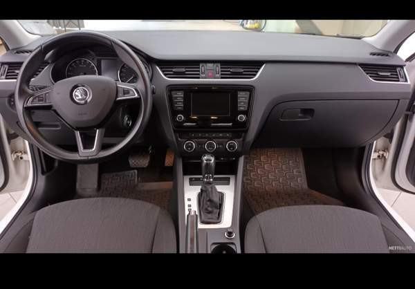 Skoda Octavia Helsinki - valokuva 5