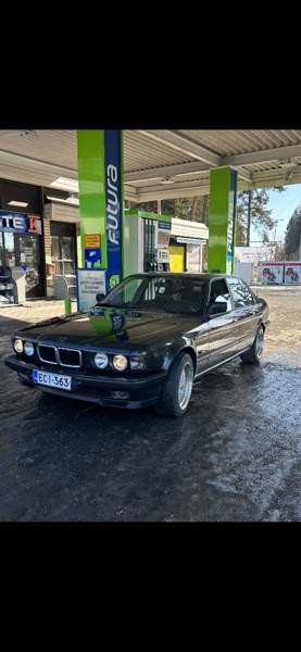 BMW 750 Valkeakoski - valokuva 1