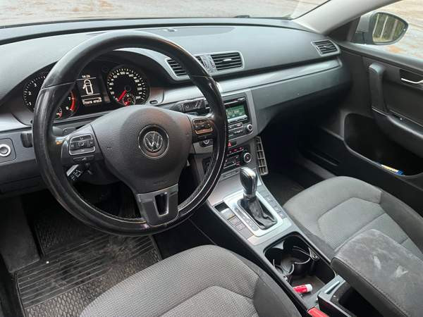 Volkswagen Passat Kirkkonummi - valokuva 7