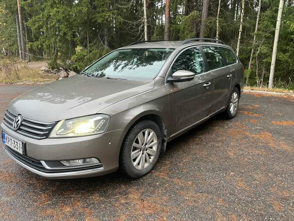 Volkswagen Passat Kirkkonummi - valokuva 2