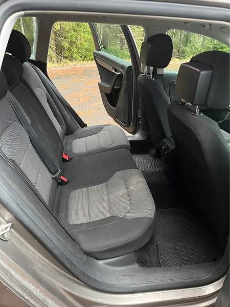 Volkswagen Passat Kirkkonummi - valokuva 5