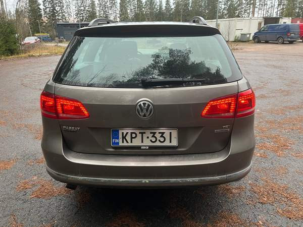 Volkswagen Passat Kirkkonummi - valokuva 4