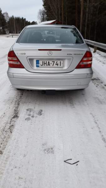 Mercedes-Benz 180 Sodankylä - изображение 2