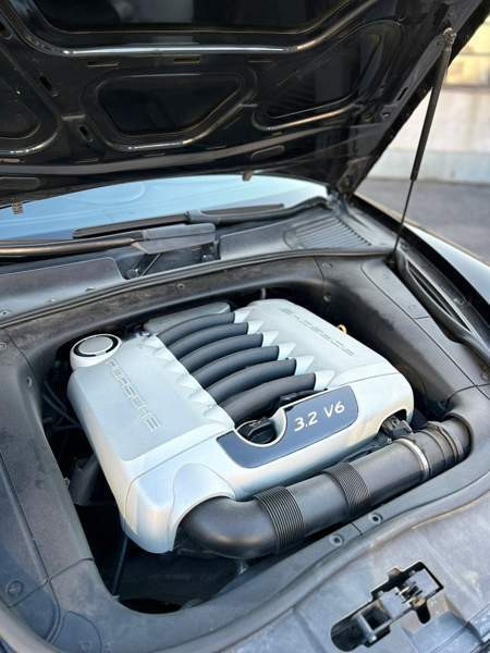 Porsche Cayenne Dzhankoy - valokuva 2