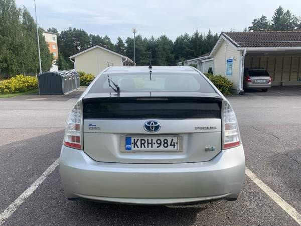 Toyota Prius Kaarina - valokuva 5