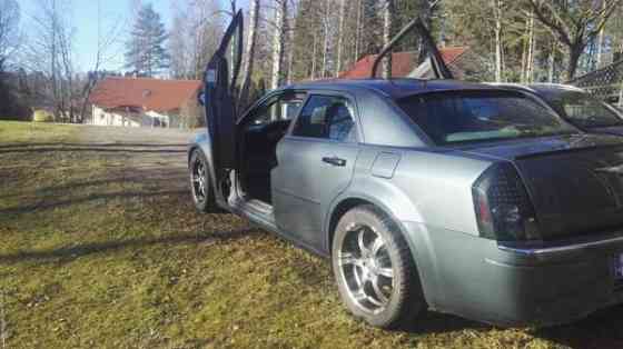 Chrysler 300C Haemeenlinna