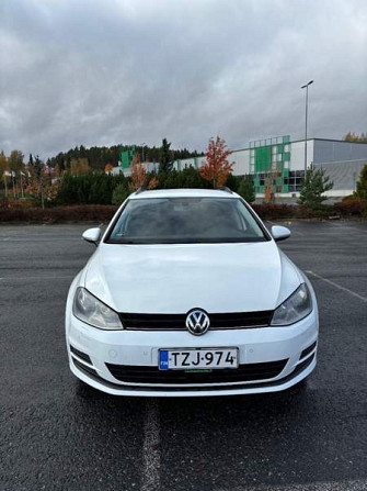 Volkswagen Golf Jyvaeskylae - valokuva 3