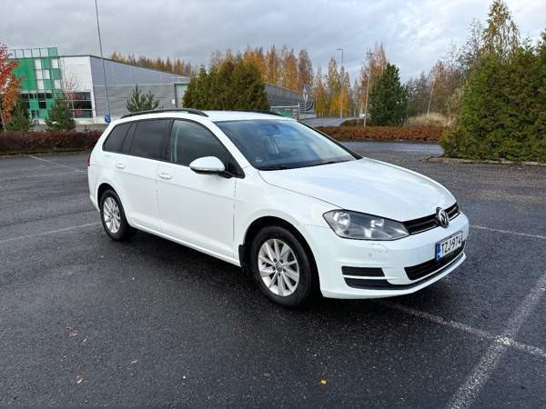 Volkswagen Golf Jyvaeskylae - valokuva 2