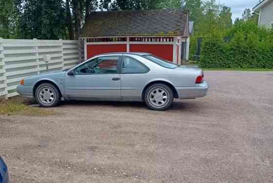 Ford Thunderbird Туусула