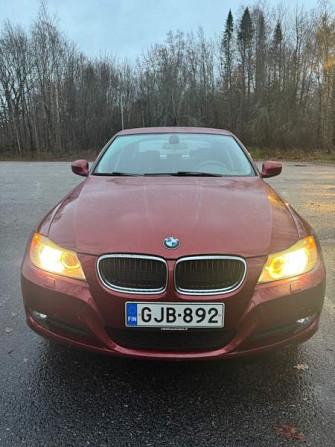 BMW 318 Raasepori - valokuva 1