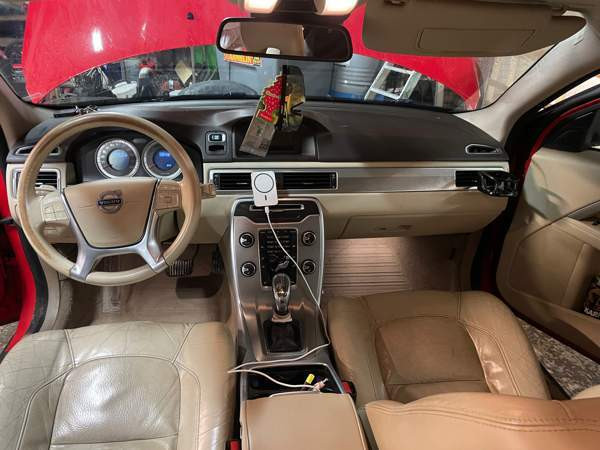 Volvo V70 Kuusamo - photo 8