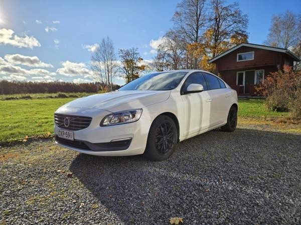 Volvo S60 Tampere - valokuva 1