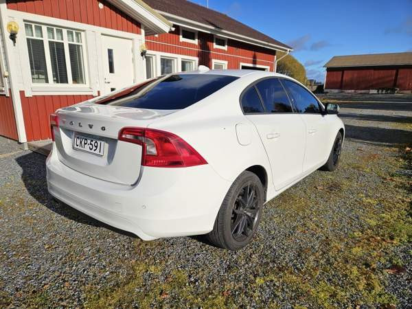 Volvo S60 Tampere - valokuva 8