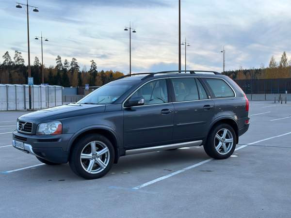 Volvo XC90 Холлола - изображение 8