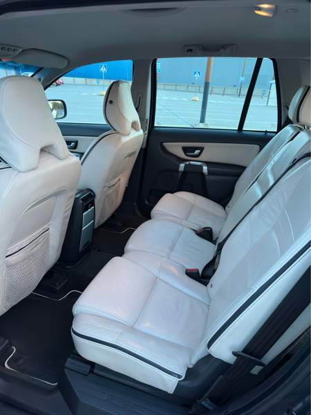 Volvo XC90 Холлола - изображение 5