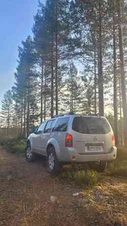 Nissan Pathfinder Macau