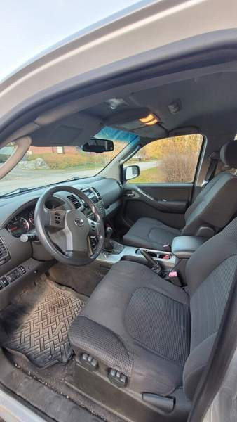 Nissan Pathfinder Macau - valokuva 7