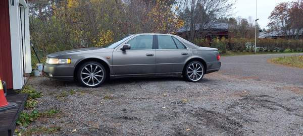 Cadillac STS Raahe – foto 1