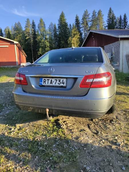 Mercedes-Benz 220 Iisalmi - valokuva 2