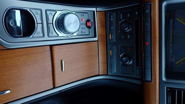 Jaguar XF Espoo - valokuva 4