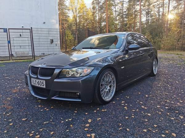 BMW 320 Hyvinkää - valokuva 1