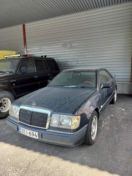 Mercedes-Benz 300 Ylöjärvi - valokuva 1