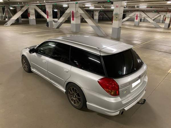 Subaru Legacy Helsinki - valokuva 8