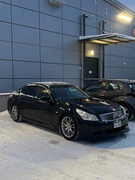 Nissan Skyline Jyväskylä - valokuva 5