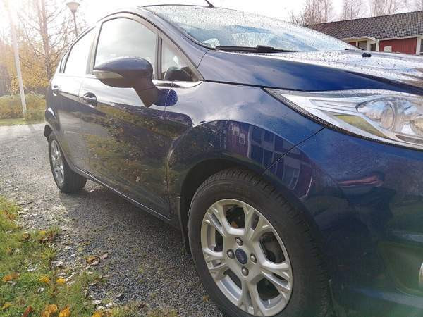 Ford Fiesta Kurikka - valokuva 1