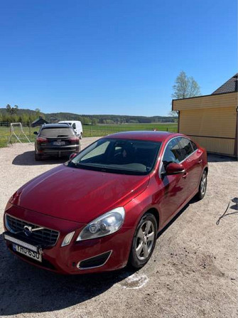 Volvo S60 Sarov - valokuva 1