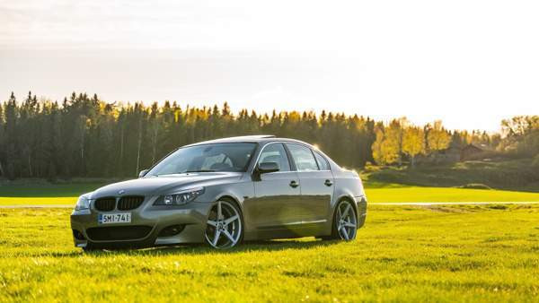 BMW 530 Raasepori - valokuva 1