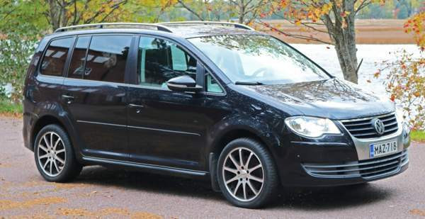 Volkswagen Touran Чукотский АО - изображение 1