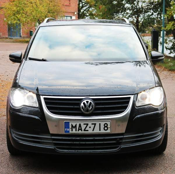 Volkswagen Touran Чукотский АО - изображение 6