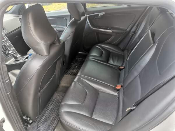 Volvo V60 Нурмиярви - изображение 8