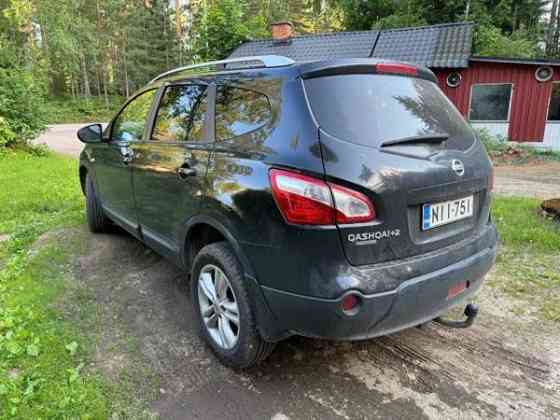 Nissan Qashqai+2 Joutseno