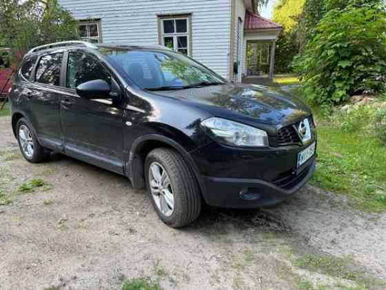 Nissan Qashqai+2 Joutseno