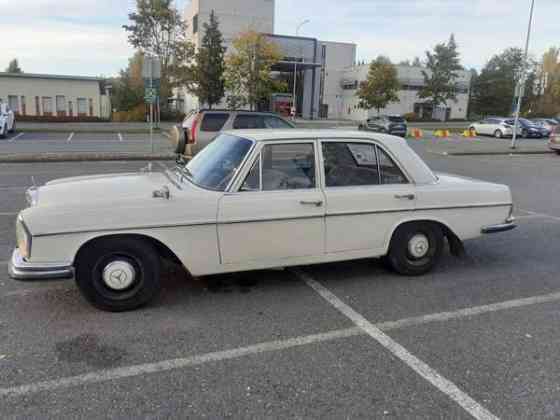 Mercedes-Benz 250 Хямеэнлинна