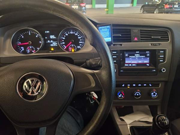 Volkswagen Golf Kuopio - valokuva 5