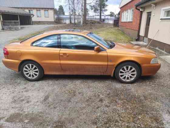 Volvo C70 Pertunmaa