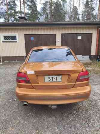 Volvo C70 Pertunmaa