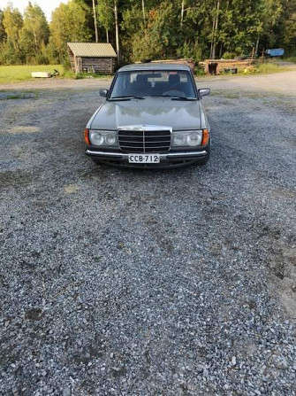 Mercedes-Benz 250 Merijärvi - photo 3